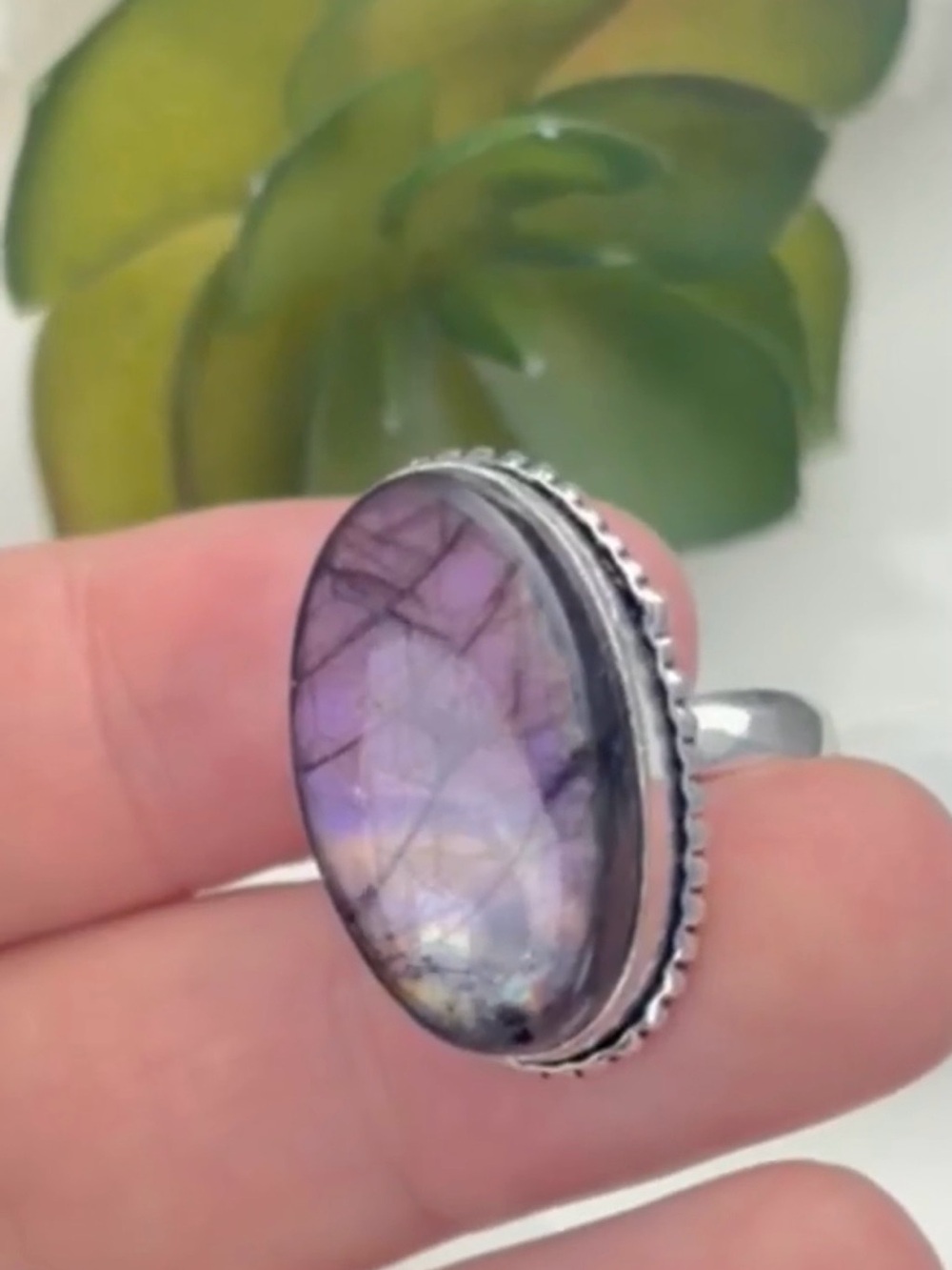Purple Labradorite Ring Size 7.25 7 1/4 to 7.5 7 1/2 Sterling Silver 925 Overlay - Picture 3 of 8